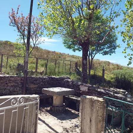 Fraga Da Estrela Chalet