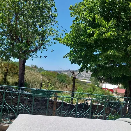 Fraga Da Estrela Chalet *